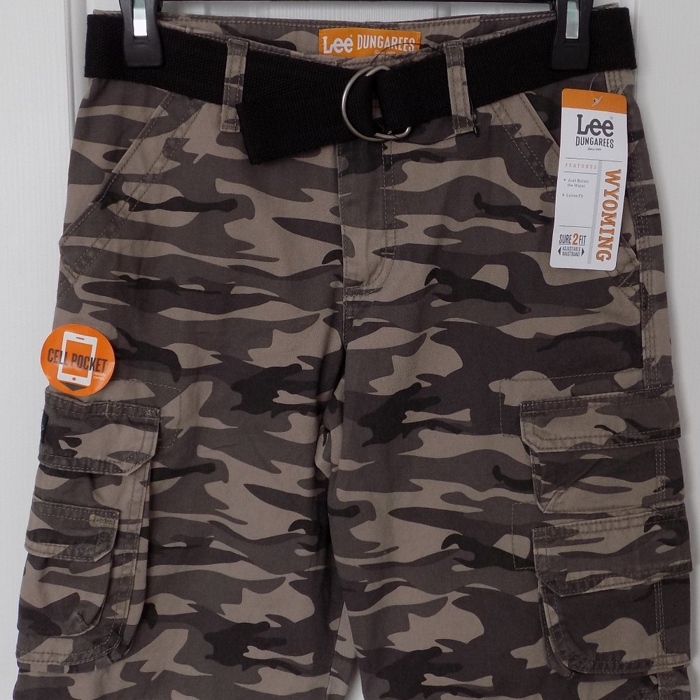 LEE Dungarees Wyoming belted Cargo SHORTS CAMO -12